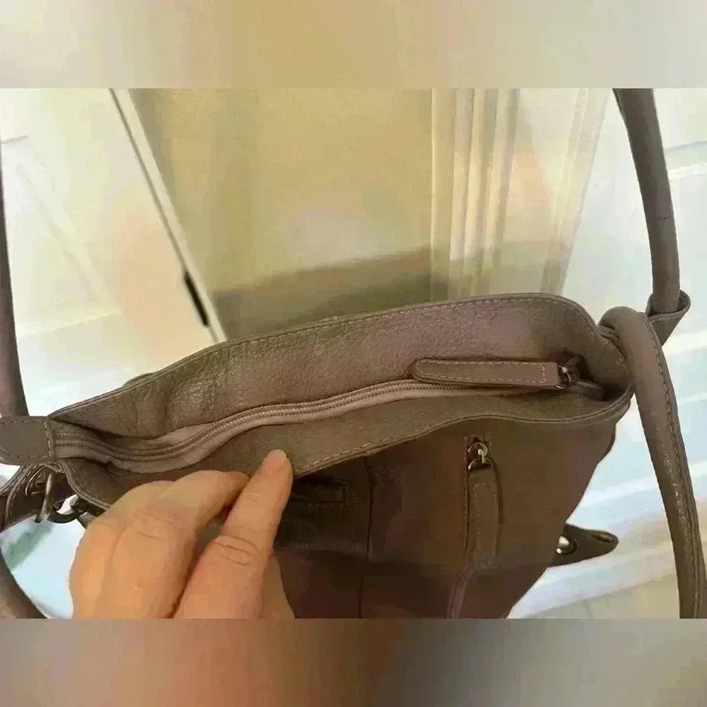 HOBO International Purple Lilac Pebble Leather Handbag Silver Hardware Pockets